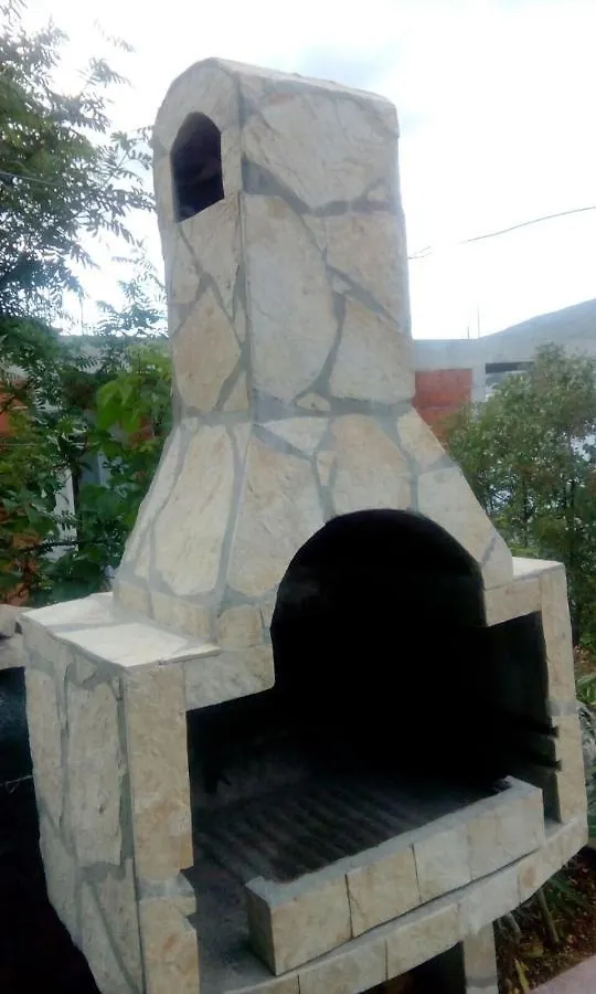 Apartmani Krizanac Donji Okrug  Donji Okrug (Ciovo)