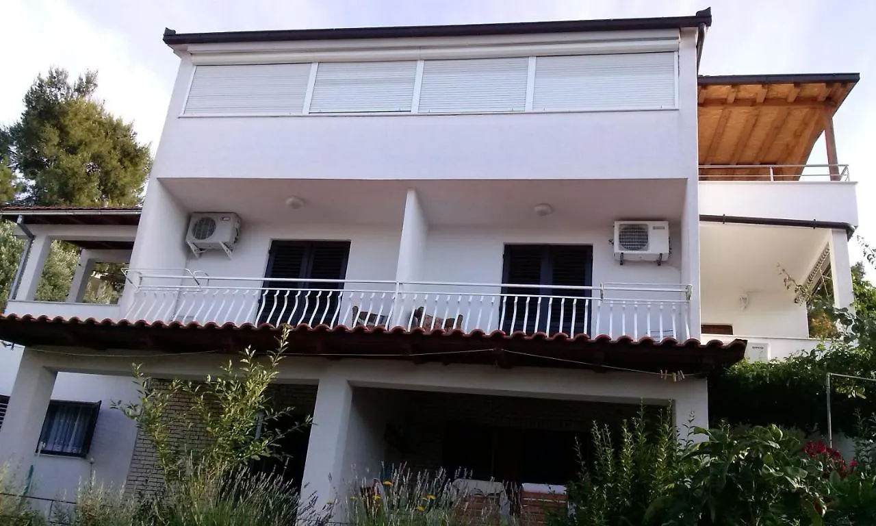 Apartmani Krizanac Donji Okrug  Apartment Donji Okrug (Ciovo)